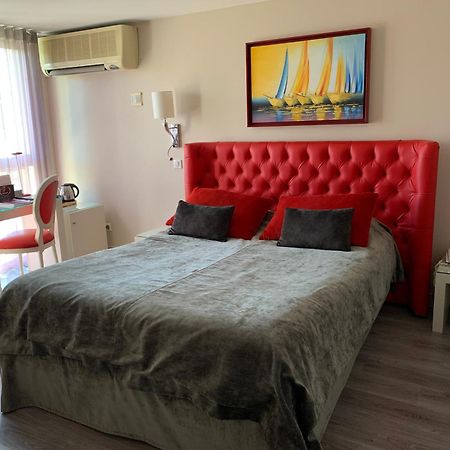 Les Criquets Hotel & Spa Blanquefort  Kültér fotó