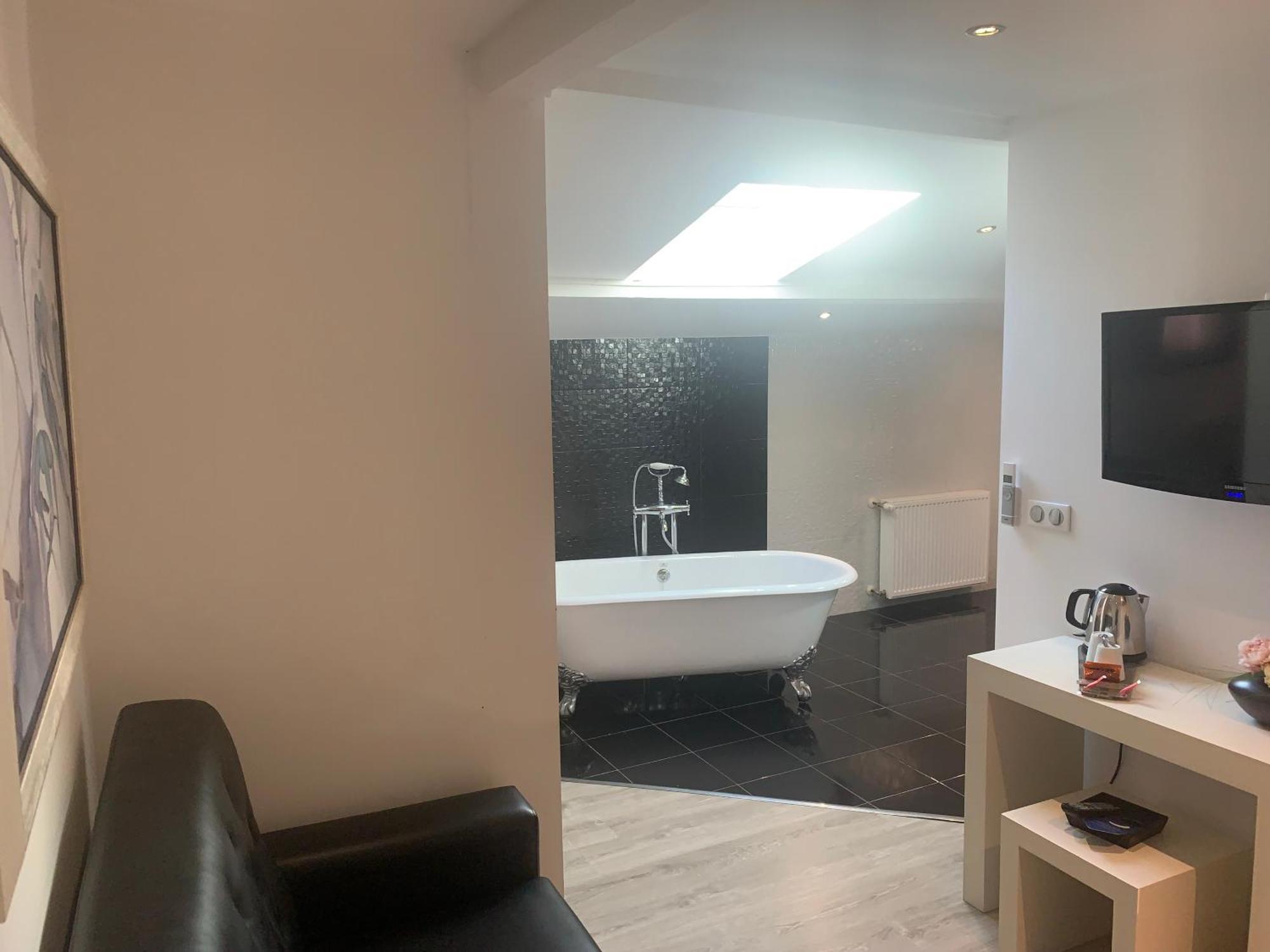 Les Criquets Hotel & Spa Blanquefort  Kültér fotó